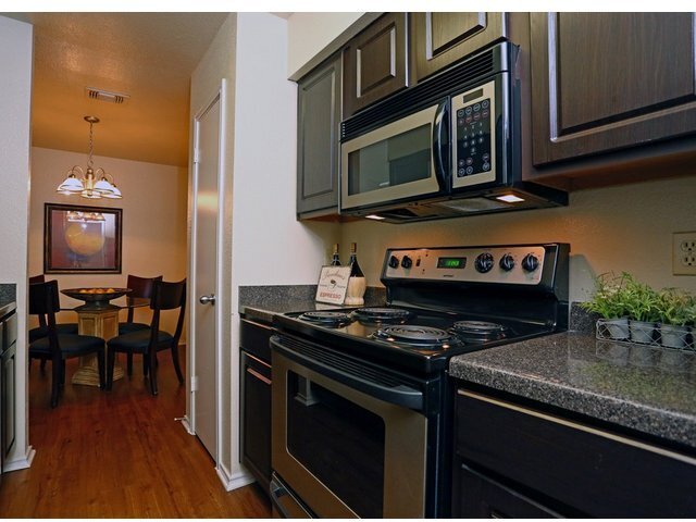 Building Photo - 10610 Morado Cir