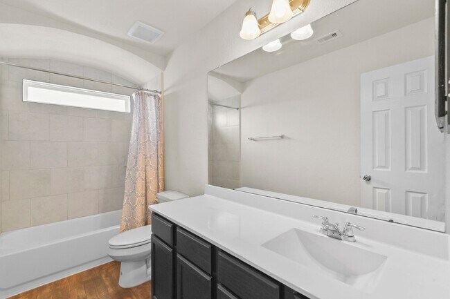 Building Photo - 3011 Tandem Ct