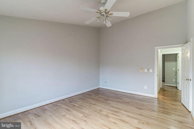 Building Photo - 2106 Patty Ln