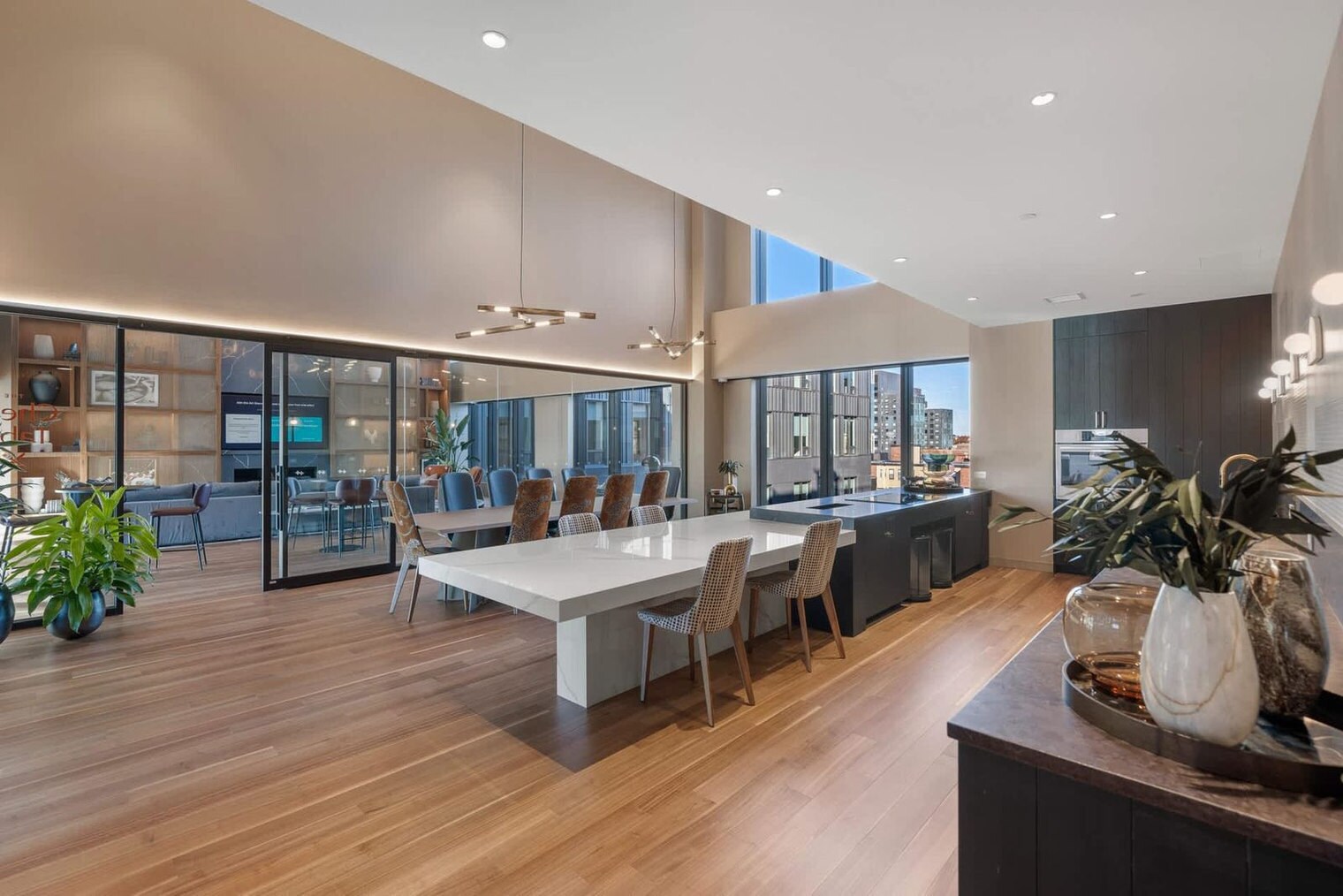 Building Photo - 60 Kilmarnock St