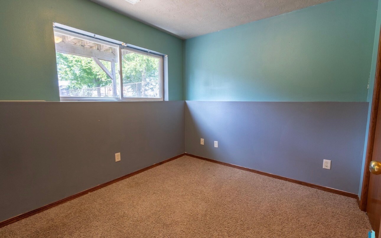 Building Photo - 5805 W. Teem Street