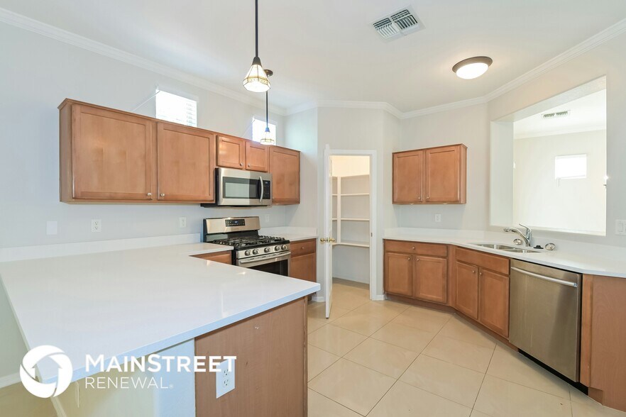 Building Photo - 14797 S Camino Tierra Del Rio