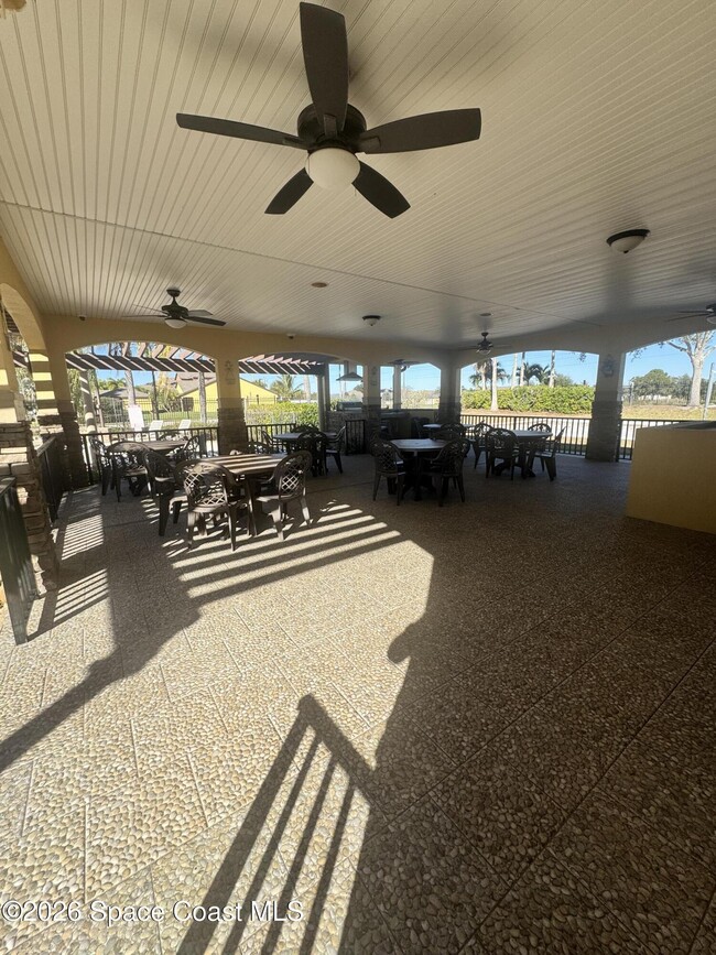 Building Photo - 4575 Radiant Way