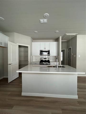 Building Photo - 2003 Pine Stone Ln