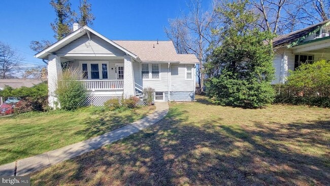 Primary Photo - 228 Manor Cir