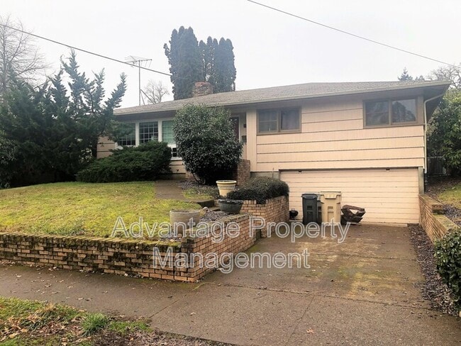 Building Photo - 1554 NW 29th St