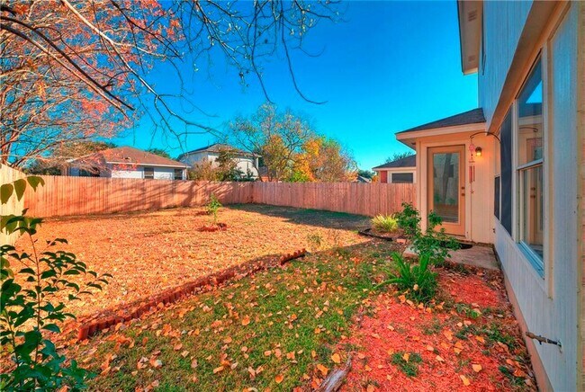 Building Photo - 14329 Teacup Ln