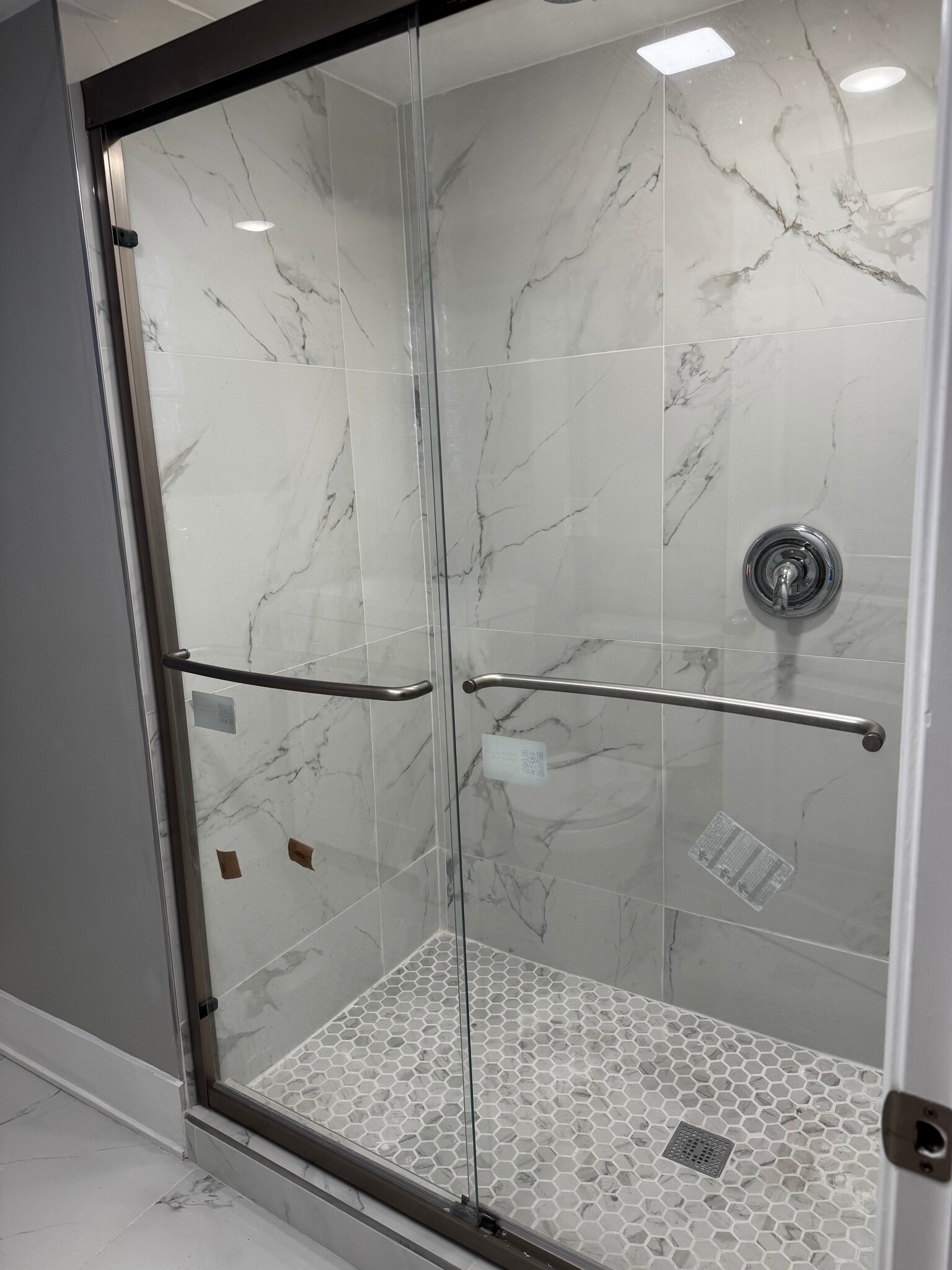 Building Photo - 3716 N Racine Ave