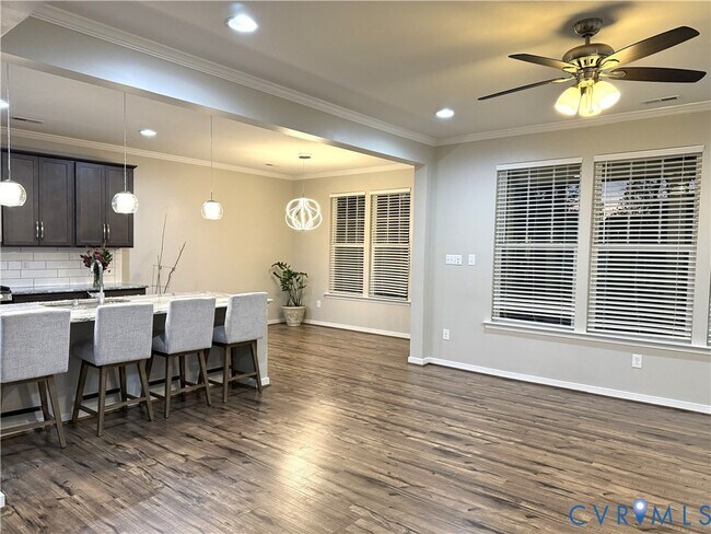 Building Photo - 4018 Tin Roof Way