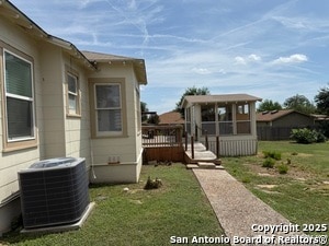 Building Photo - 1214 Sutton Dr