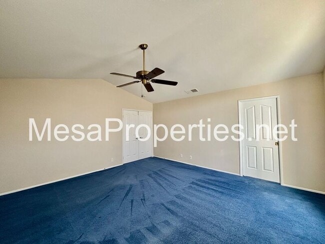 Building Photo - 12468 Redrock Ct