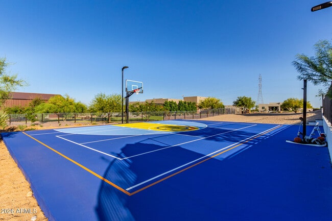 Building Photo - 13924 Dyer Ln