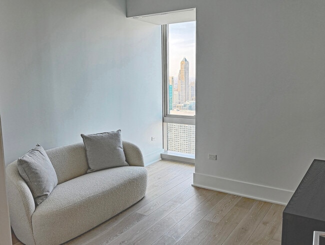 Building Photo - 363 E Wacker Dr