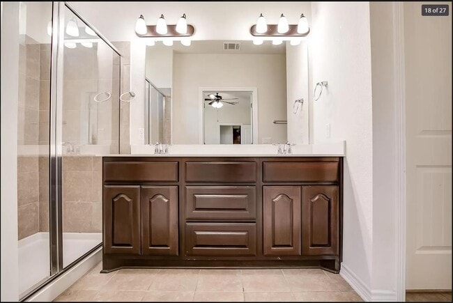 Building Photo - 14215 McCoy Lp