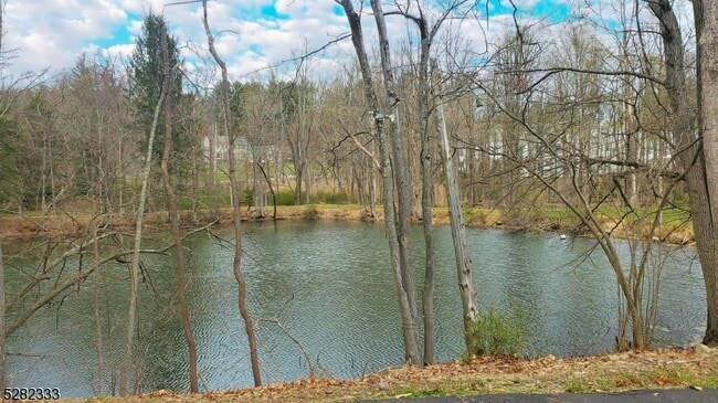 Building Photo - 242 Lake Rd