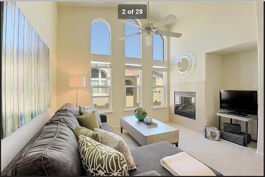 Primary Photo - 3201 Ferry Cir
