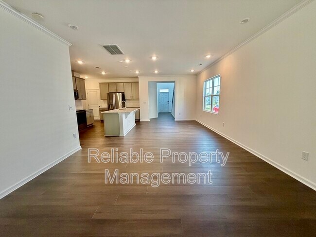 Building Photo - 354 Beachcomber Dr