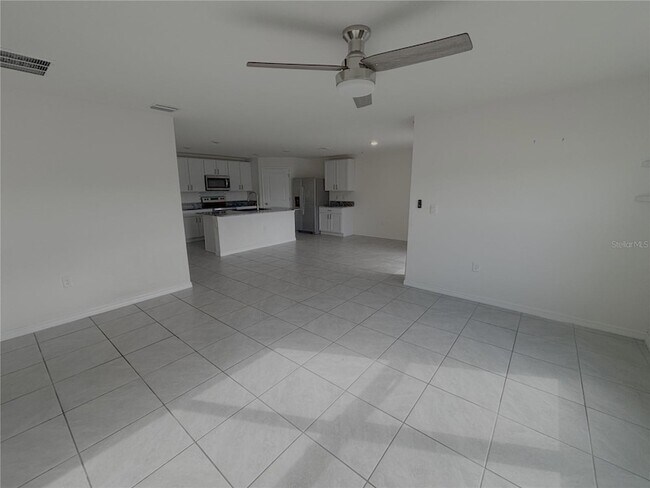 Building Photo - 8940 SW 50th Ter