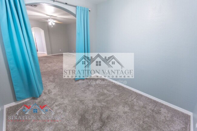 Building Photo - 21748 E Escalante Rd