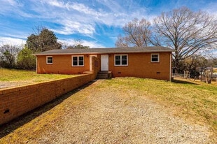 Building Photo - 3166 Sigmon St
