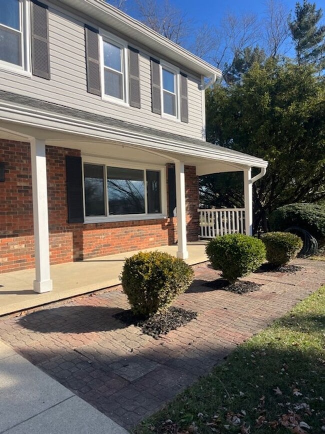 Building Photo - Spacious, Fully Updated Home with Walkout Basement on a Mature Lot