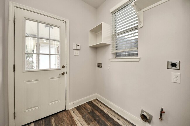 Building Photo - 6314 Holly Canyon Ct