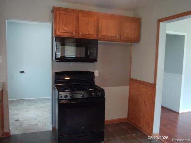 Building Photo - 26445 Colgate St