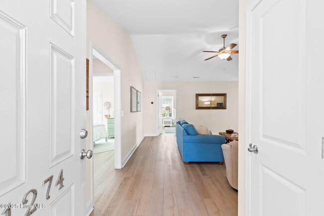 Building Photo - 1274 Neptuno Ct