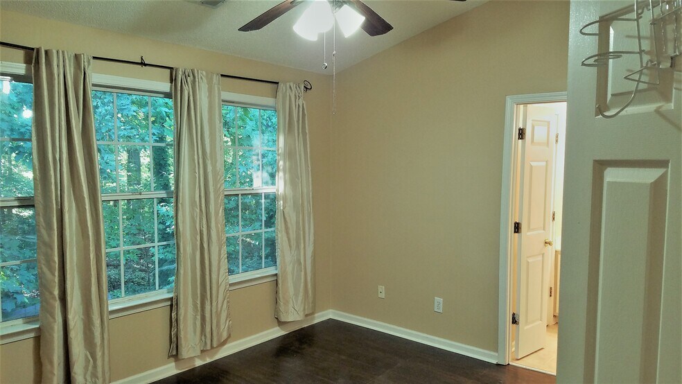 Master Bedroom - 4645 Valais Ct