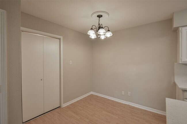 Building Photo - 12955 Woodforest Blvd