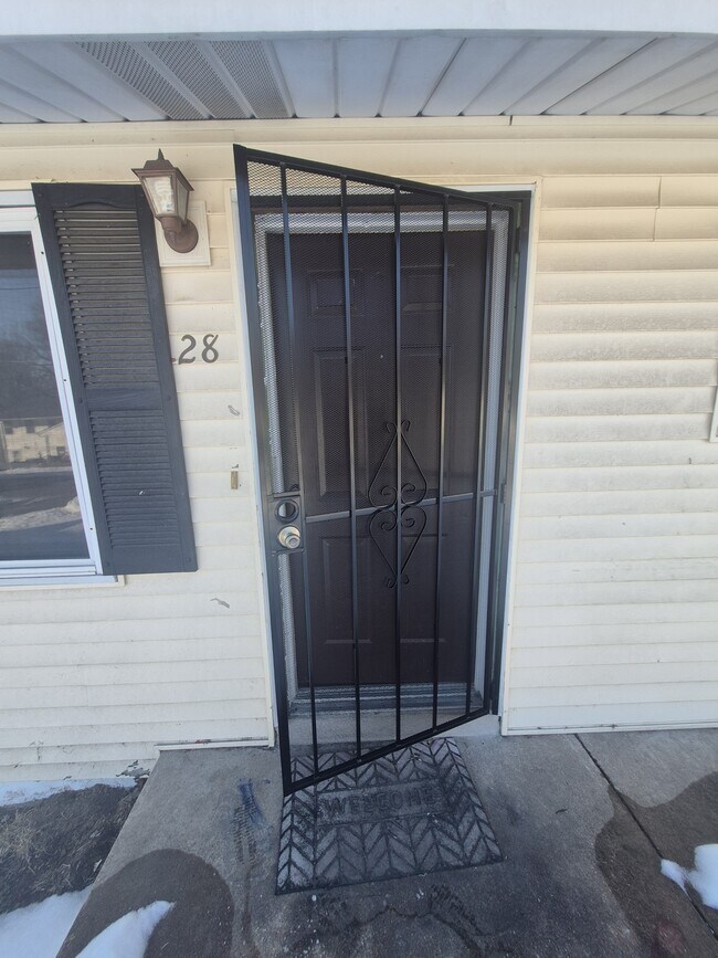 Building Photo - 28 Barto Dr