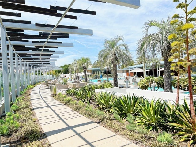 Building Photo - 103 Cadence