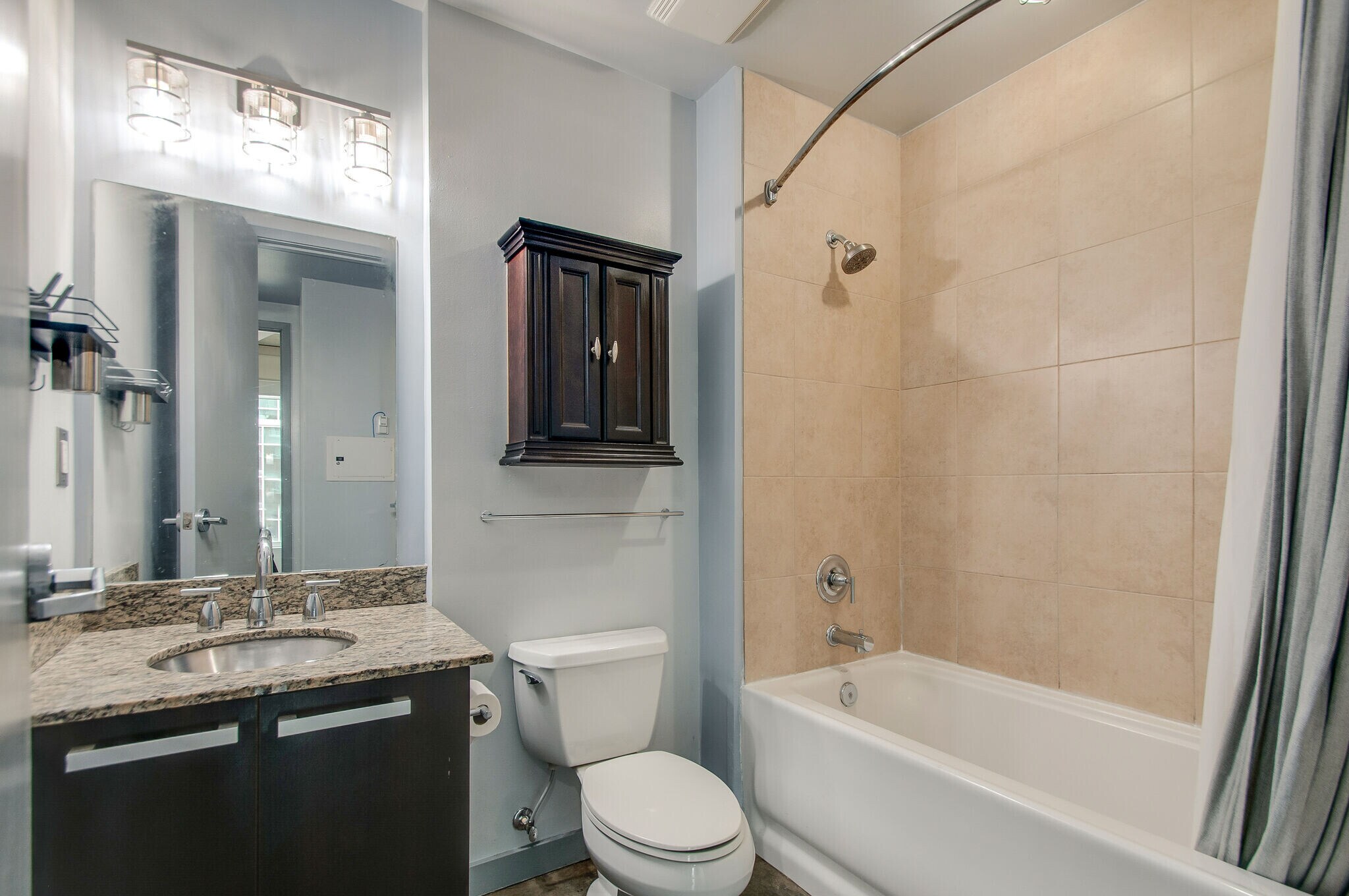 Bathroom - 600 12th Ave S