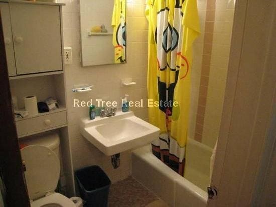 Building Photo - 160 N Beacon St