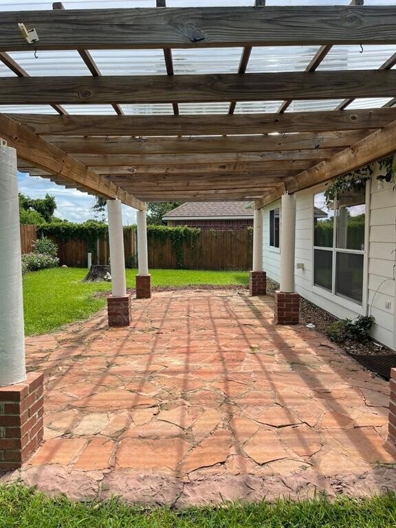 Building Photo - 14622 Vaughnville Dr