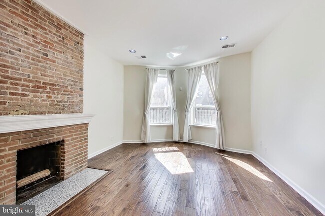Building Photo - 1625 S Street NW Unit 1