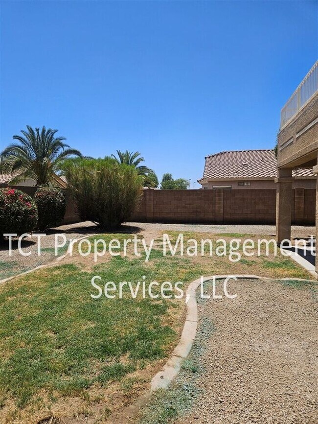 Building Photo - Beautiful Gilbert Home in San Tan Ranch!