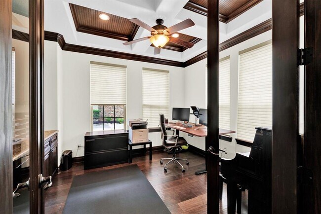 Building Photo - 26006 Carolina Cherry Ct