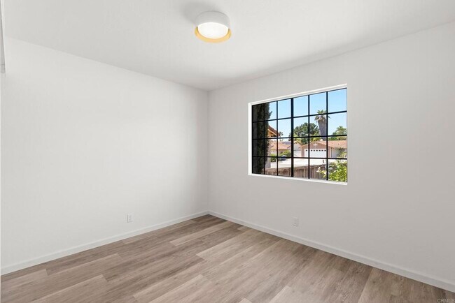 Building Photo - 1726 Katy Pl