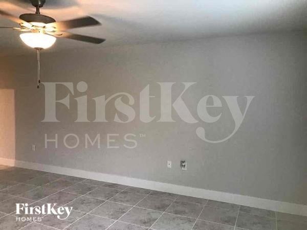 Building Photo - 6114 Holt Ct