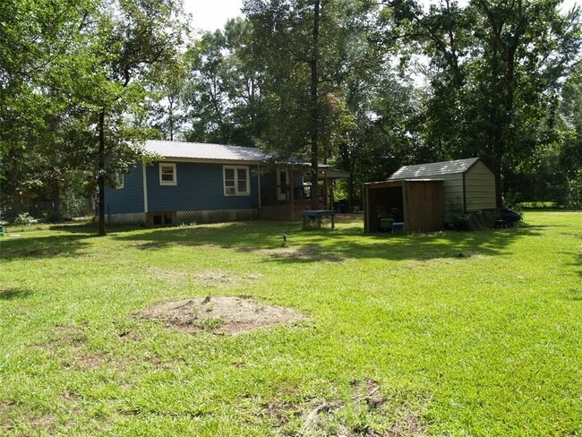 Building Photo - 11131 Woodside Dr