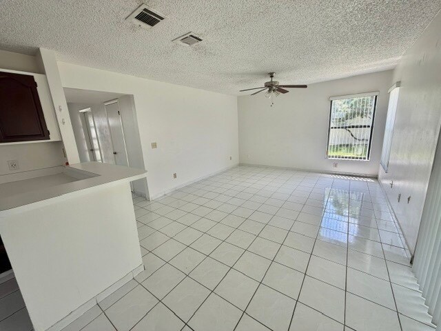 Building Photo - 2640 Debany Rd