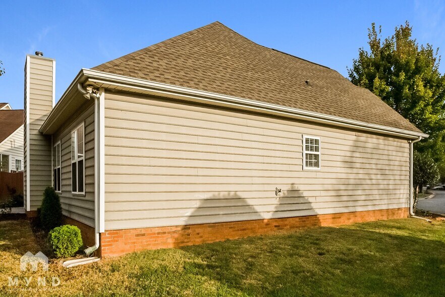 Building Photo - 4601 Rocky Meadow Way