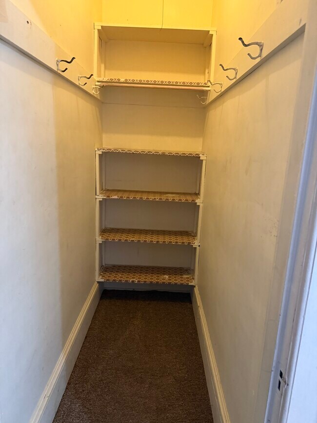 Building Photo - 1829 Main Street-3