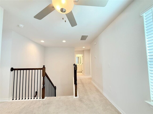 Building Photo - 7506 Elk Grove Path