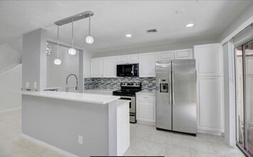 Building Photo - 5286 Sapphire Valley
