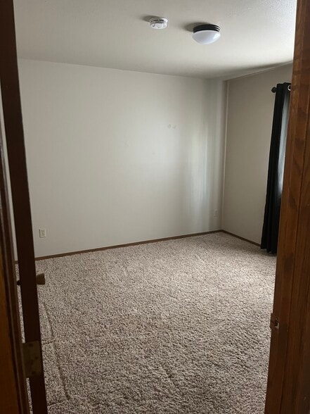 Bedroom 1 - 1804 S Cambridge Ave
