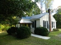 Building Photo - 135 Irvington Springs Rd