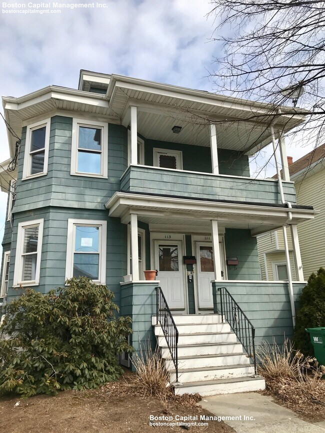 Building Photo - 113 3rd St