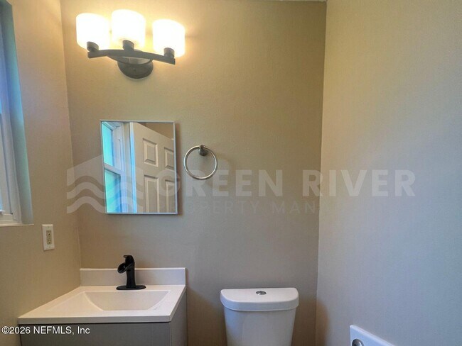 Building Photo - 1602 Forbes St